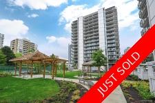 Metrotown Apartment/Condo for sale:  2 bedroom 922 sq.ft. (Listed 2023-06-13)